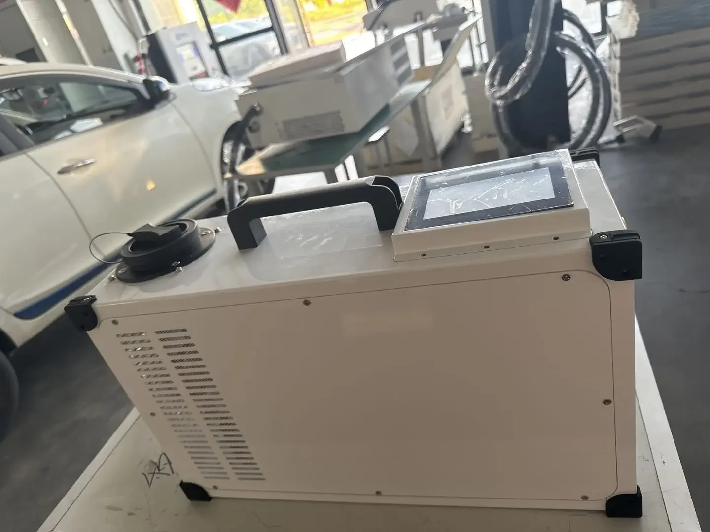 Portable Dc Fast Charger 20Kw Ccs2 - Портативная станция быстрой зарядки постоянного тока